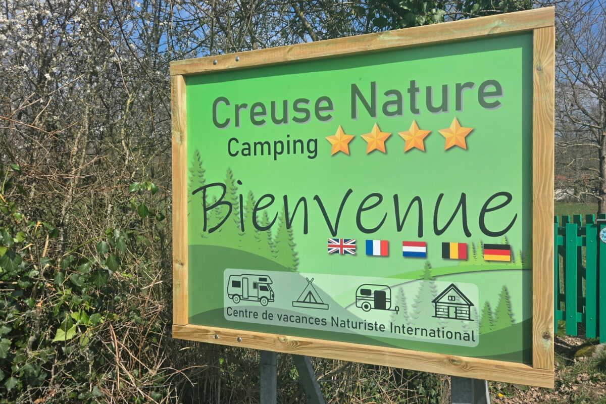 Signalétique Factory se met à nue